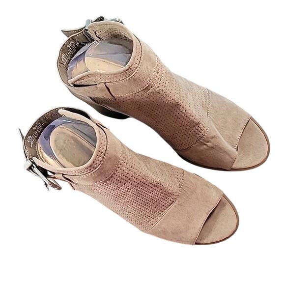 Circus by Sam Edelman Kipling Bootie Sandal – Taupe – 9.5M - Picture 2 of 8